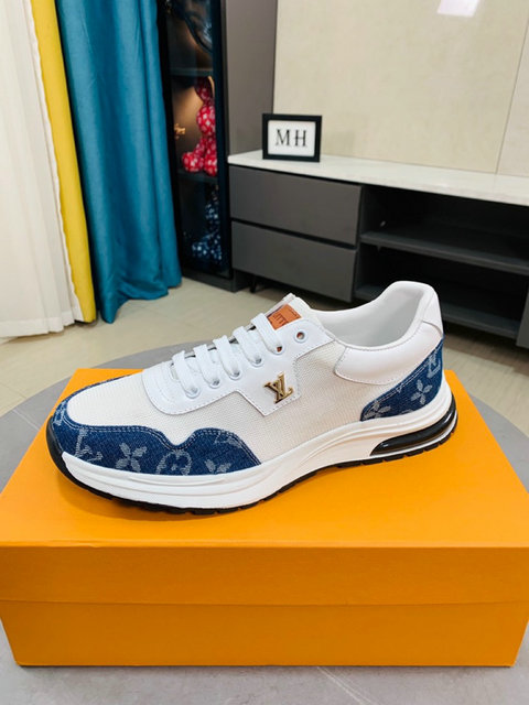 men LV shoes-021
